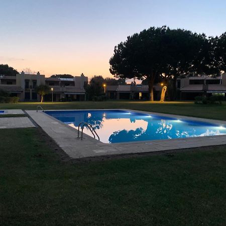 Casa De Ferias Com Piscina - Condominio Vilamouratenis Exteriér fotografie